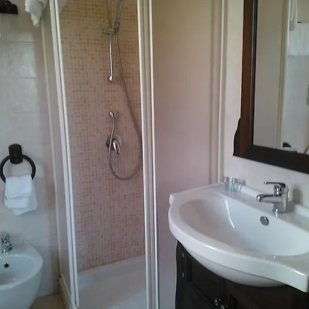 Bed & Breakfast Glori *